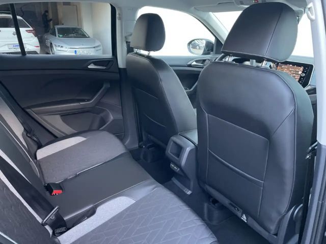 Volkswagen T-Cross 1.5 TSI DSG IQ.Drive