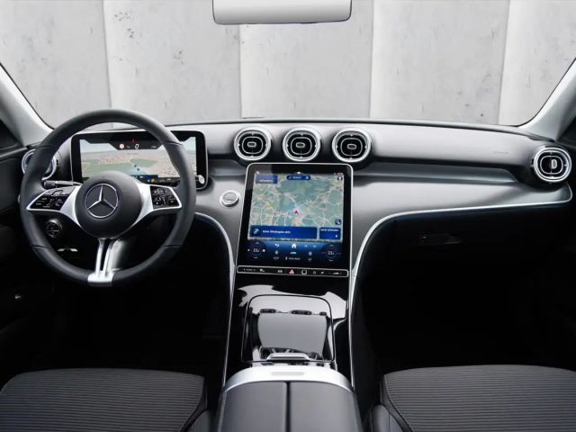 Mercedes-Benz C 180 Sedan