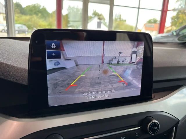 Ford Focus Cool & Connect Limited