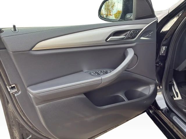 BMW X3 40i Laser+HUD+Stand&LenkHZ+Park&DrivingASS