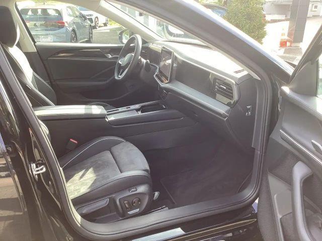 Volkswagen Passat 2.0 TDI Business DSG Variant