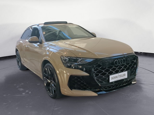 Audi RS Q8 Performance Quattro