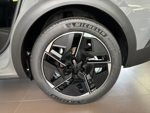 Peugeot 408 GT-Line Hybrid