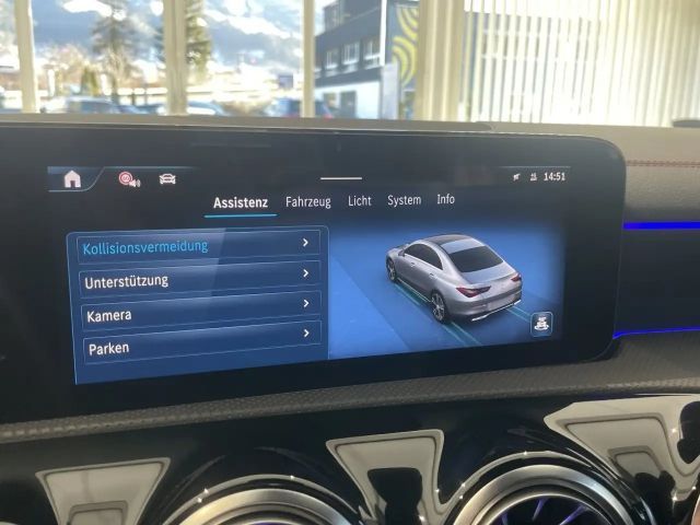 Mercedes-Benz CLA 200 AMG Line Coupé