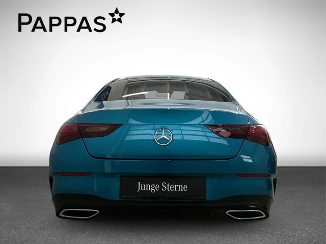 Mercedes-Benz CLA 220 4MATIC Coupé