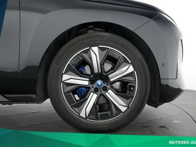 BMW iX xDrive40
