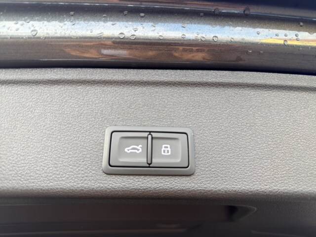 Audi A4 40 TFSI Avant S-Line S-Tronic