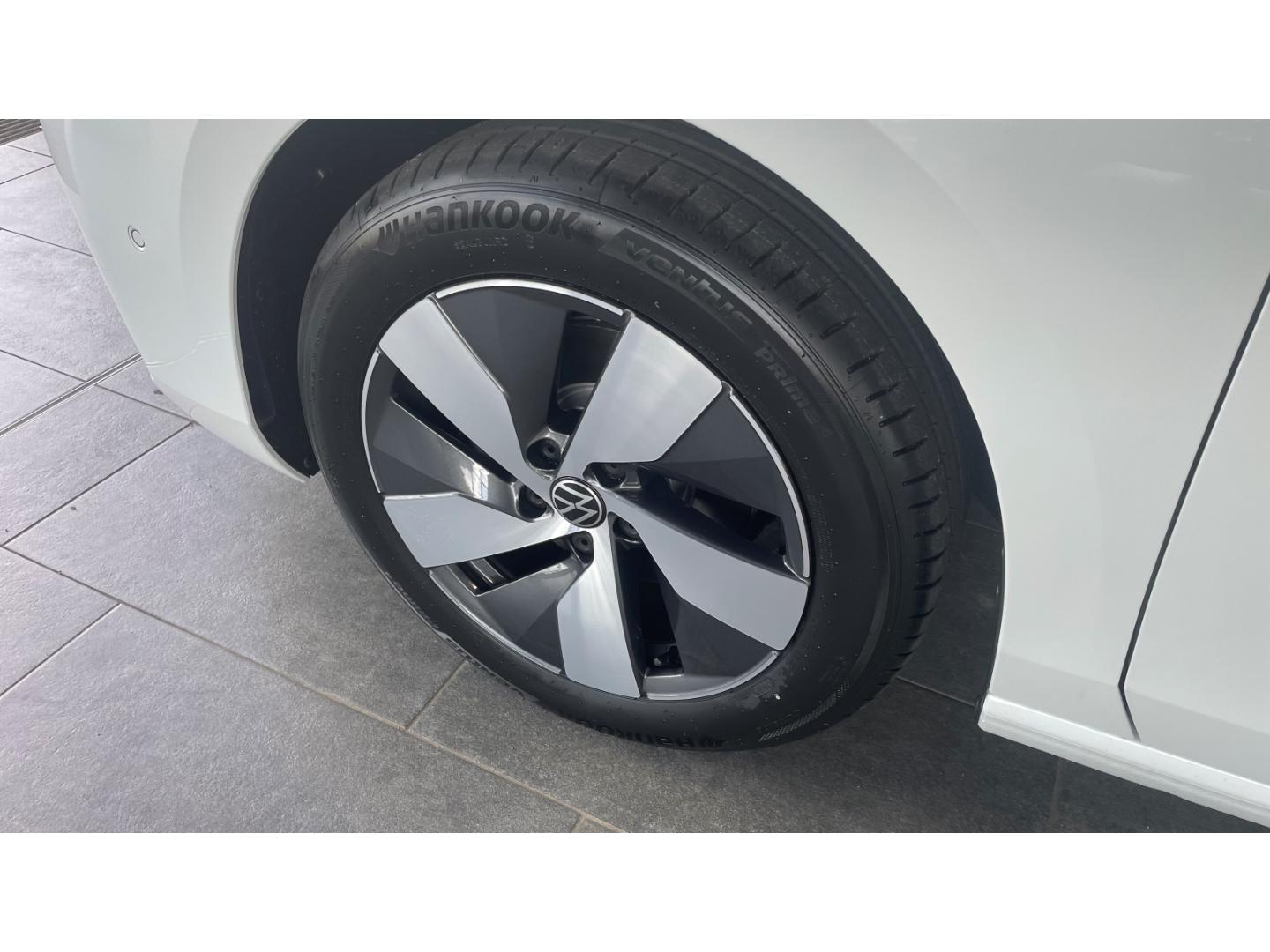 Volkswagen Passat Business IQ.Drive Variant