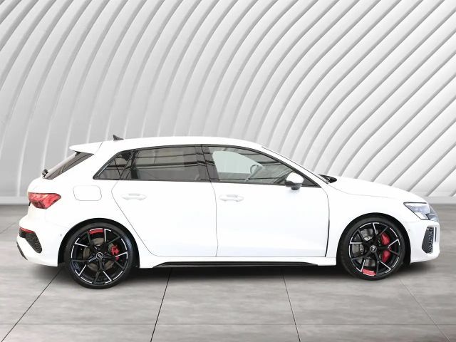 Audi RS3 Quattro Sedan Sportback
