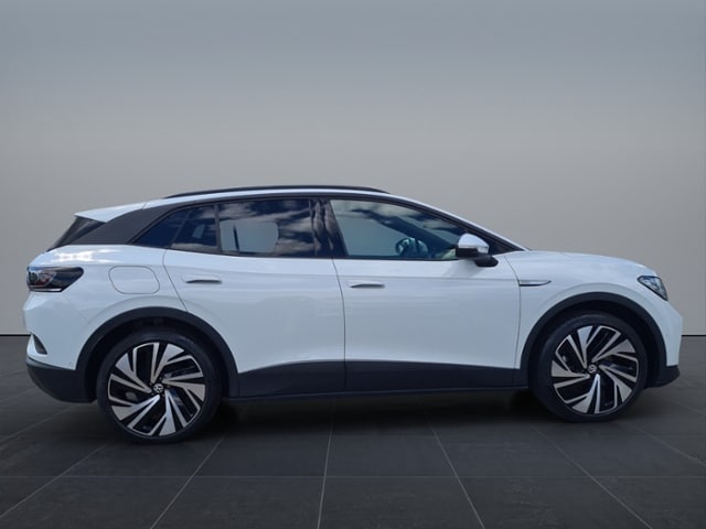 Volkswagen ID.4 150kW +AHK+WR+WÄRMEPUMPE+NAVI+MATRIX