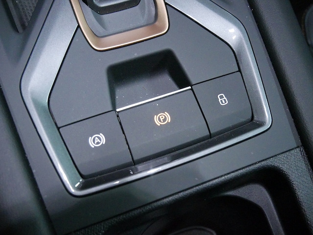 Cupra Leon Leon 1.5 eTSI  PDC SHZ KAMERA NAVI AHK ACC LED