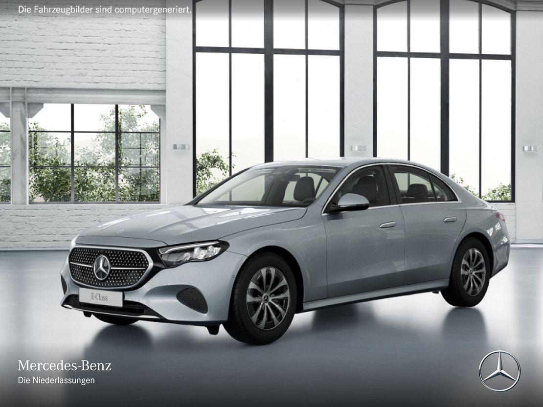 Mercedes-Benz E 200 Sedan