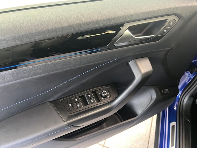 Volkswagen T-Roc T-Roc 4M R NP70 VOLL