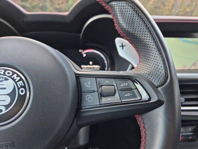 Alfa Romeo Stelvio Q4