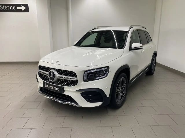 Mercedes-Benz GLB 250 4MATIC AMG Line