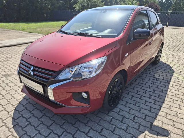 Mitsubishi Space Star Star