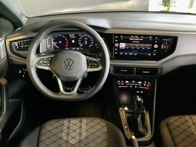 Volkswagen Taigo 1.0 TSI DSG R-Line