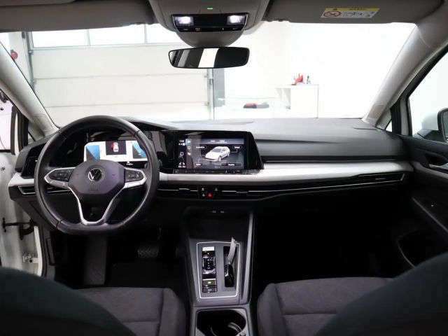 Volkswagen Golf DSG Life Variant