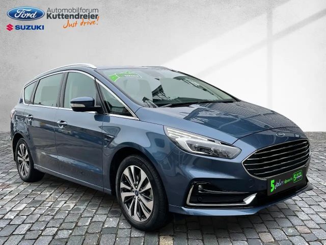 Ford S-Max Titanium
