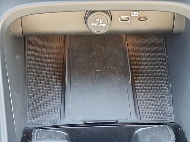 Volvo XC40 Dark Plus