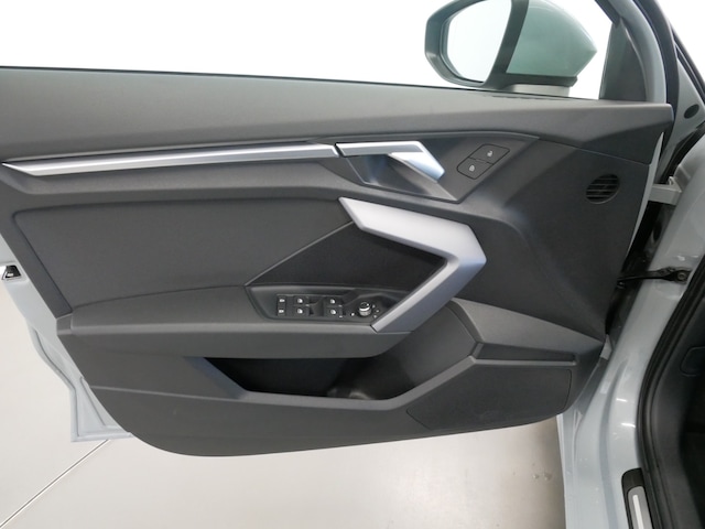 Audi A3 30 TDI Sportback