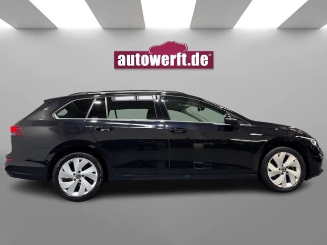 Volkswagen Golf 2.0 TDI DSG Style Variant
