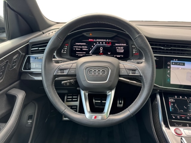 Audi SQ8 Quattro