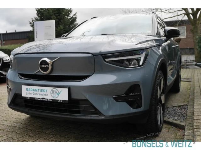 Volvo XC40 AWD Plus Recharge Twin Engine