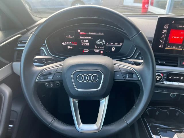 Audi A4 35 TFSI Avant S-Line