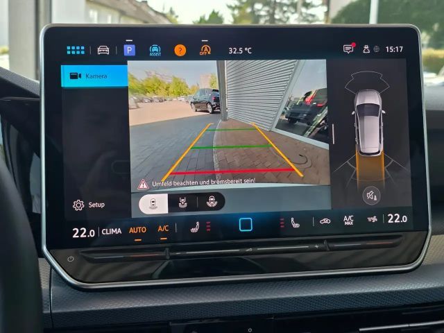 Volkswagen Golf 1.5 eTSI DSG Golf VIII