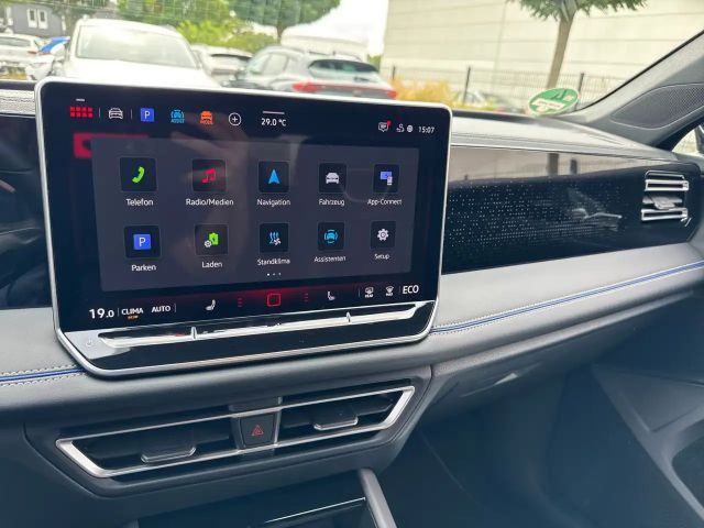 Volkswagen Tiguan R-Line eHybrid