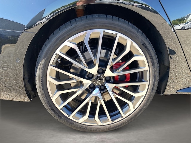 Audi A6 e-tron Avant Quattro