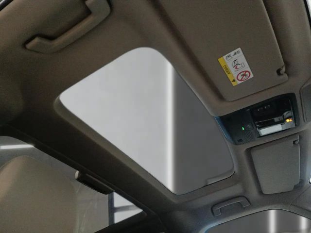 Volkswagen Multivan DSG T7