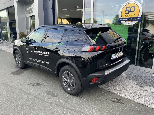 Peugeot E-2008 Style