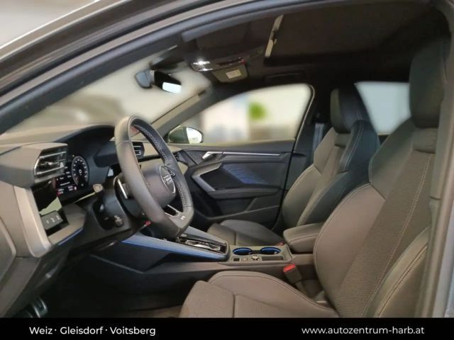 Audi A3 35 TFSI S-Line S-Tronic Sedan