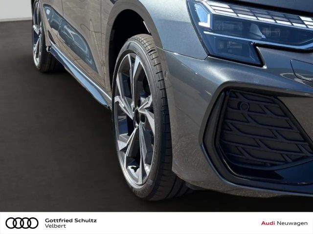 Audi A3 Business Hybride S-Line Sedan