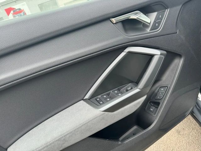 Audi Q3 35 TFSI S-Tronic