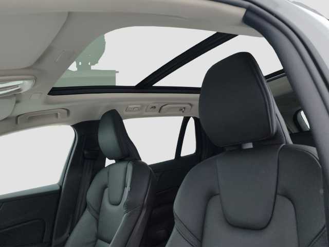 Volvo V60 Dark Plus