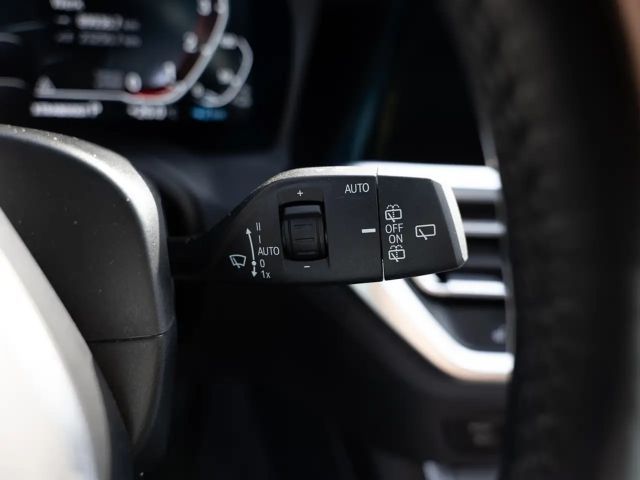 BMW 330 330e Sport Line Touring