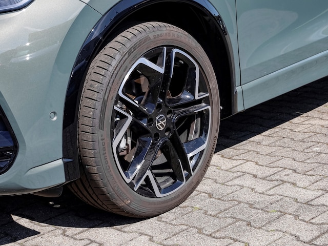 Volkswagen Tiguan DSG R-Line Style