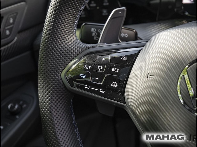 Volkswagen Golf 2.0 TSI Golf VIII