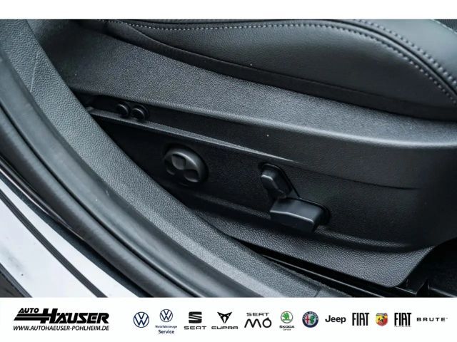 Alfa Romeo Giulia AT8 Q4 Turbo Veloce