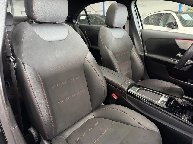 Mercedes-Benz A 200 AMG Line