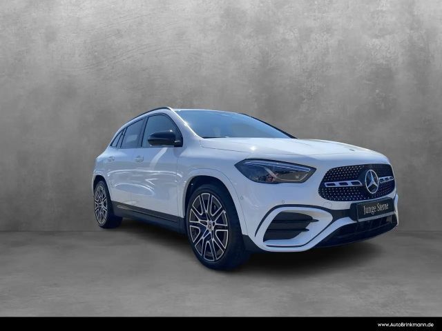 Mercedes-Benz GLA 200 AMG Line