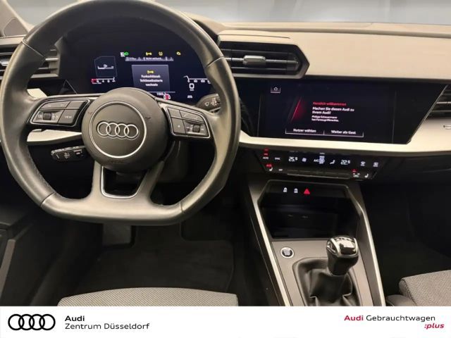 Audi A3 30 TFSI Sedan Sportback