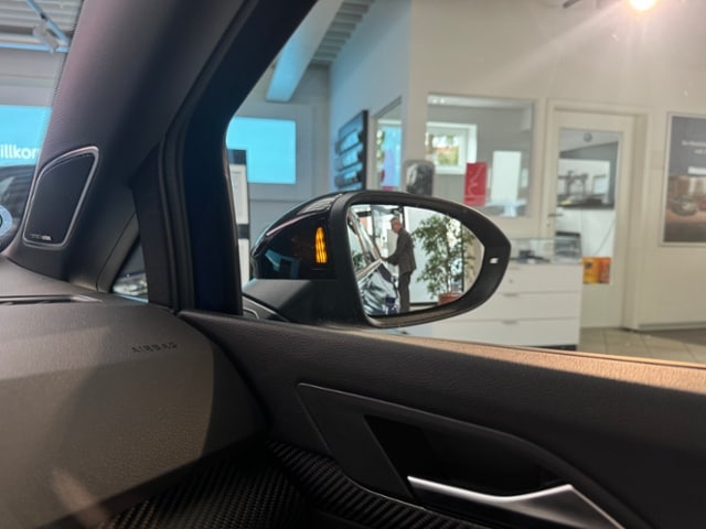 Volkswagen Golf Performance 2,0 l TSI+Kamera+ACC LED Matrix+