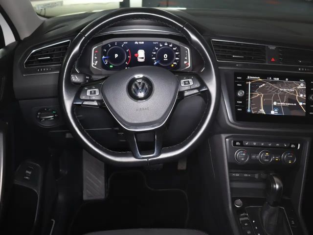 Volkswagen Tiguan Allspace DSG R-Line Style