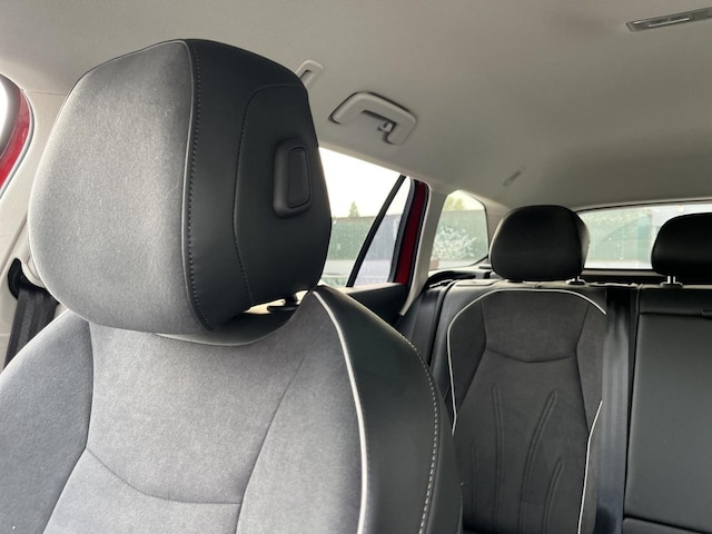 Volkswagen Passat 2.0 TDI Business DSG Variant