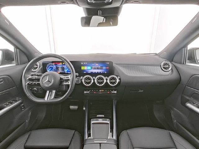 Mercedes-Benz EQA 300 4MATIC