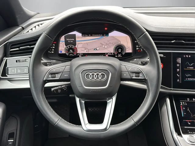 Audi Q8 55 TFSI S-Line